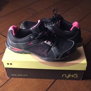 Rykä black and pink sneakers USED size 8.5